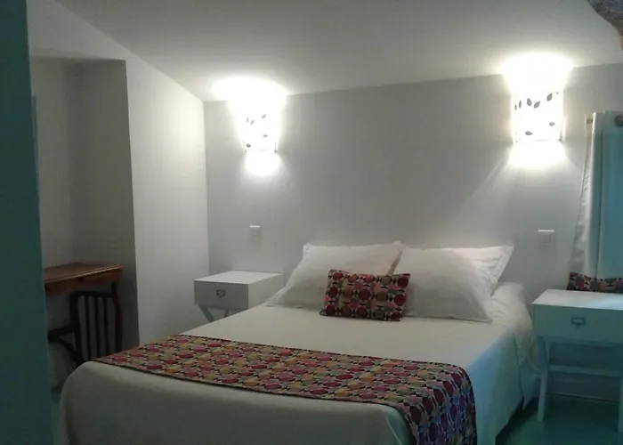 Les Croisettes Holiday home Le Pin (Deux-Sevres)