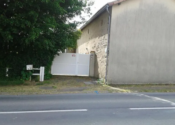 Les Croisettes Holiday home *